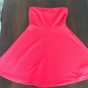 NWOT The Limited Red Strapless Dress - Medium